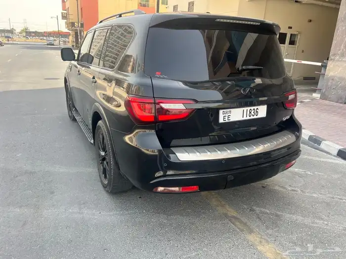انفينتي QX80 فل كامل لوحة اماراتية 2019 7