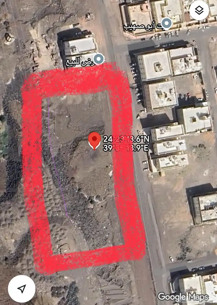 للبيع 4 قطع اراضي تجارية على 3 شوارع 0