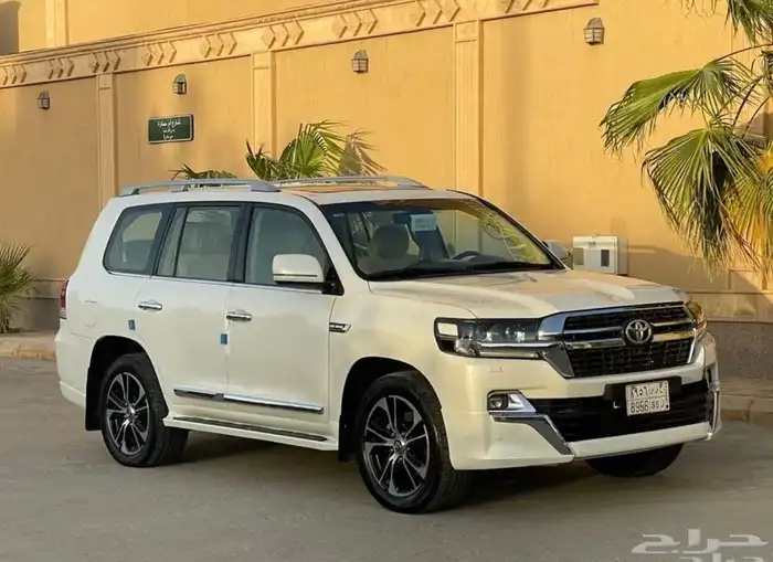لاندكروزر gxr 2016 23