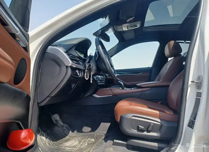 BMW X6 2015 نظيفة منوة المستخدم 14