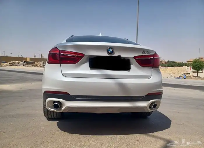 BMW X6 2015 نظيفة منوة المستخدم 8