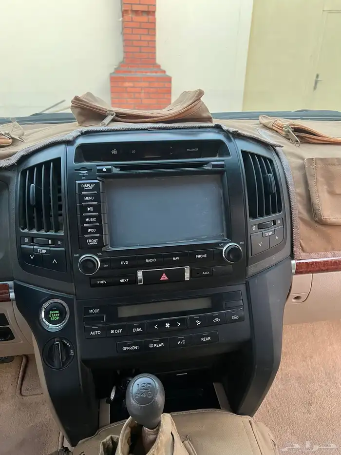 لاندكروزر هدد 2012 نظيف 10