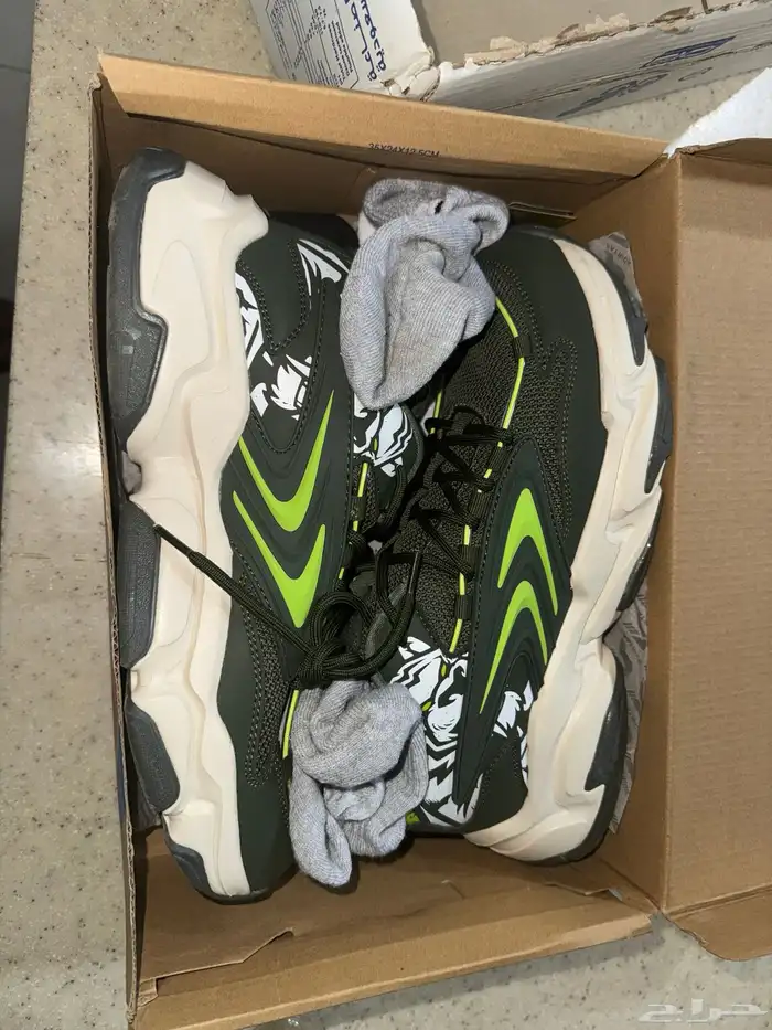 شوز رياضي مقاس43 جديد لبسة وحده لتجربه فقط 2