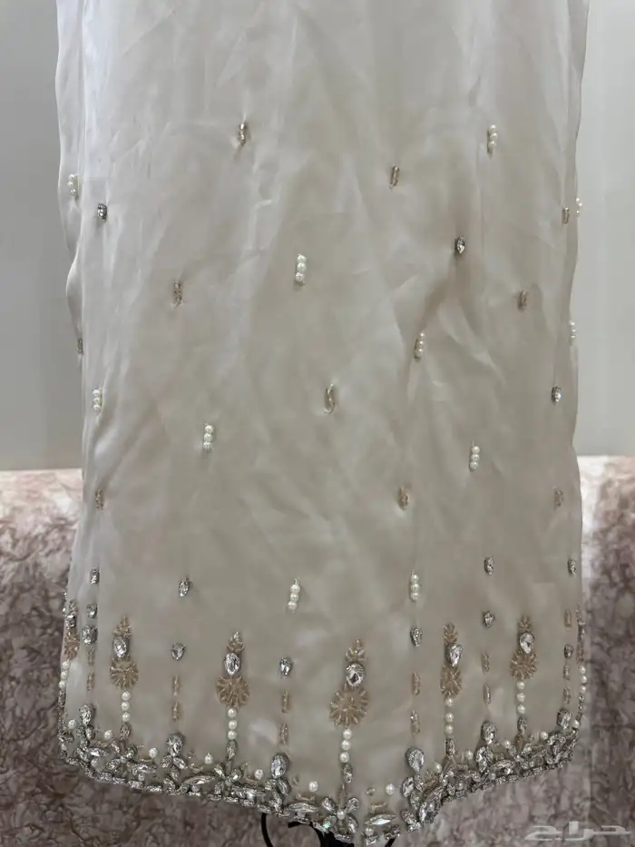 تنوره وبلوزه للبيع السعر 300 5