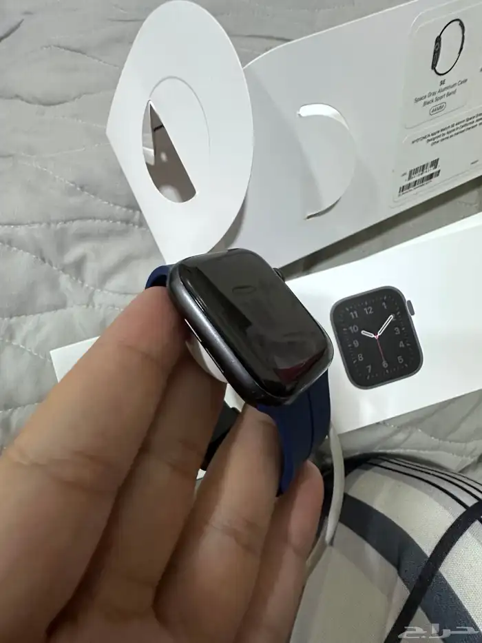 ساعه ابل SE 3