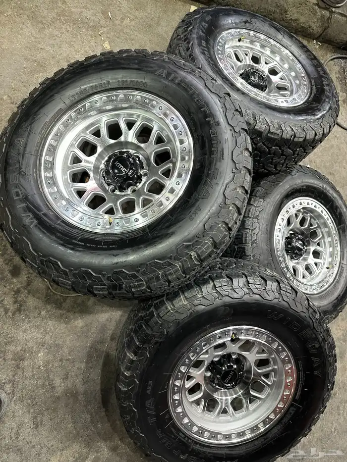 جنوط كي ام سي 6 مسمار فرد f150 مع كفرات نص حجري مقاس17 0