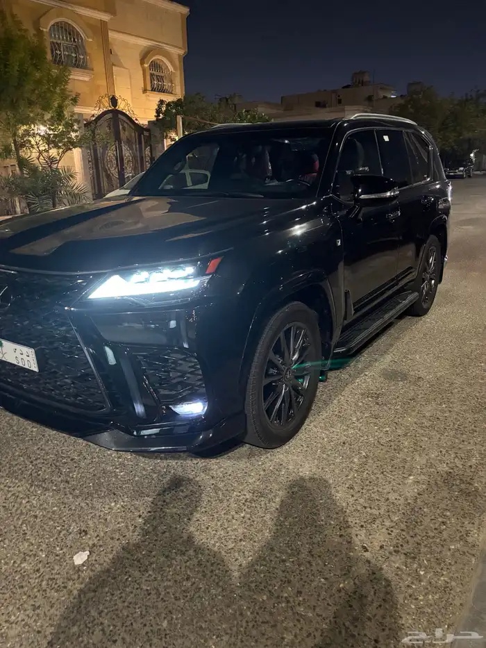 لكزس اف سبورت 2024 3