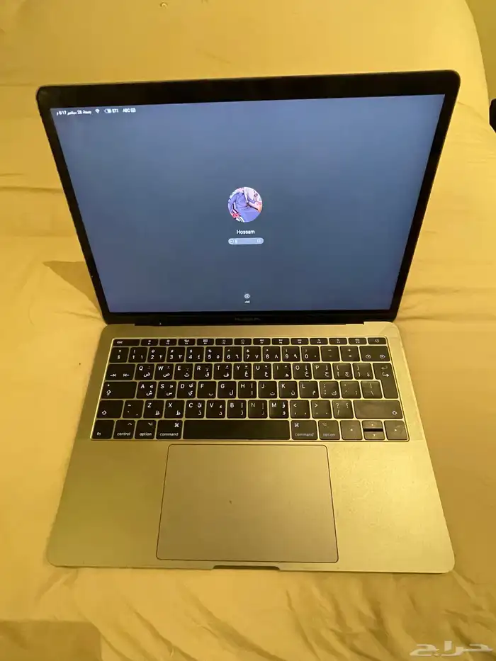 ماك بوك برو 1
