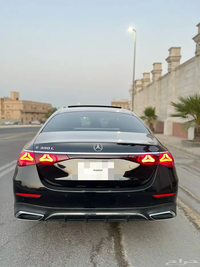 مرسيدس E300L لارج 2024 قمة النظافة مالك اول بحالة الوكالة 10