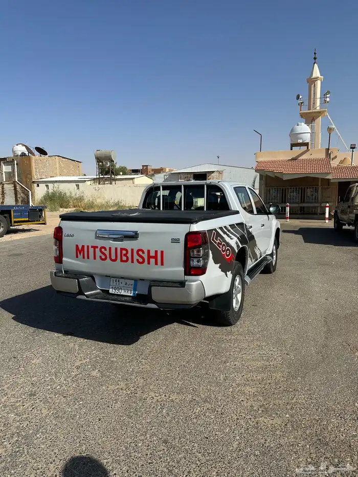 ميتسوبيشي L200 2