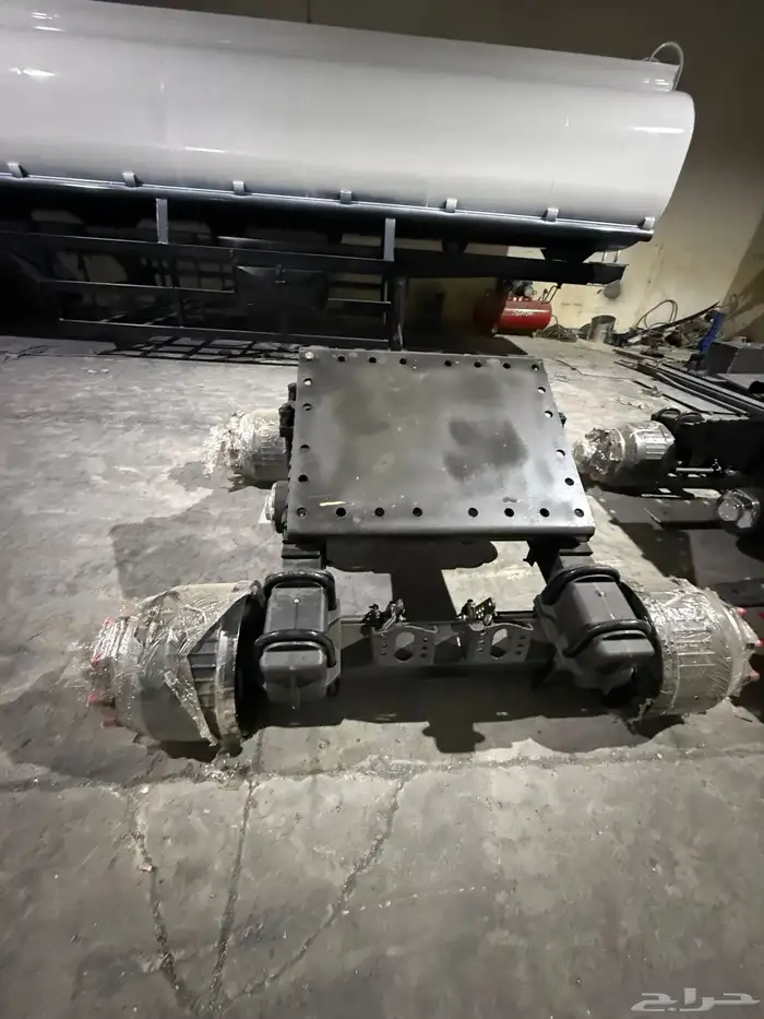 مصنع توانك قلابات مقطورات 16