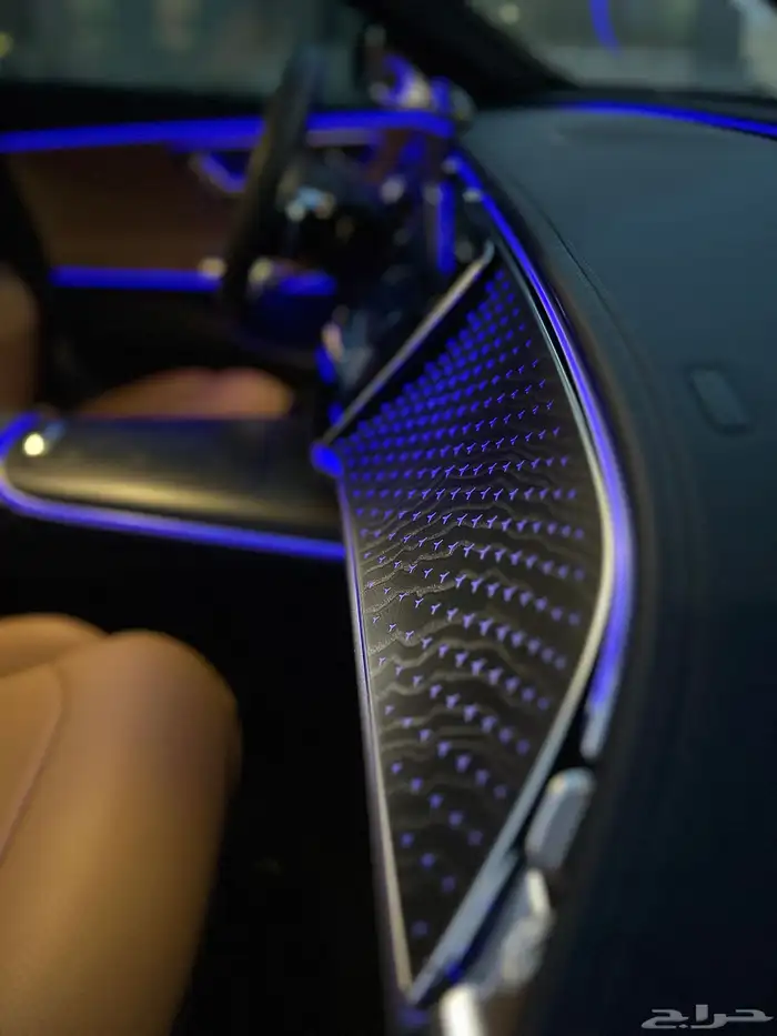 مرسيدس E300L لارج 2024 قمة النظافة مالك اول بحالة الوكالة 44