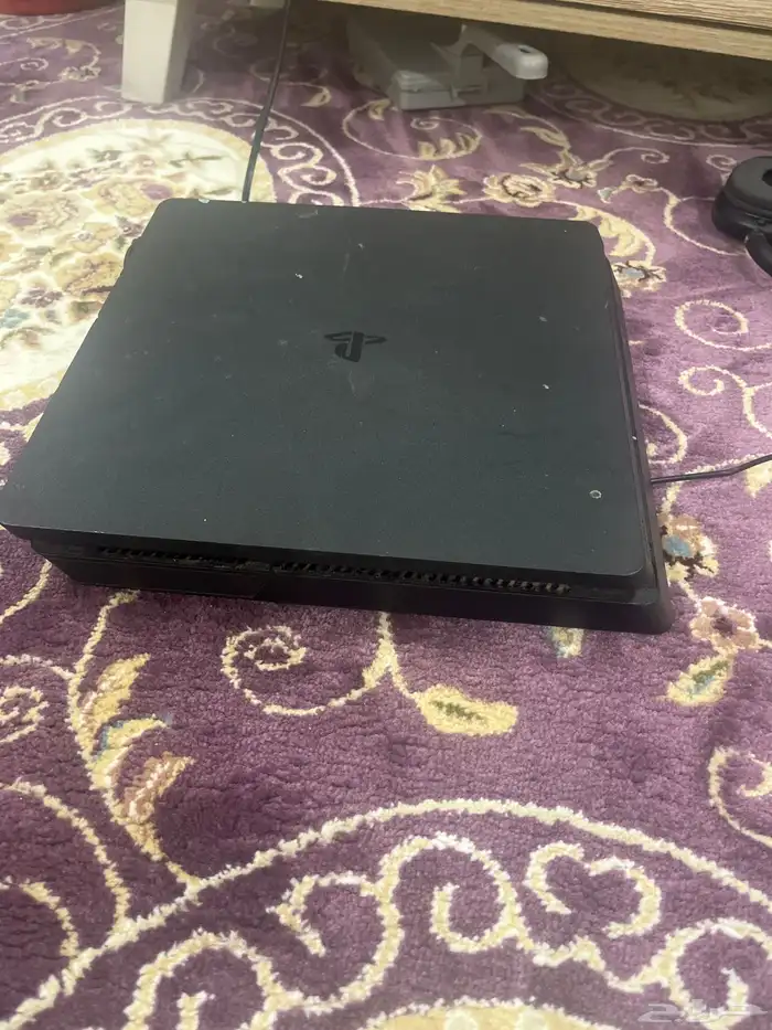 سوني فور نضيف مانفك فيه مسمار 0