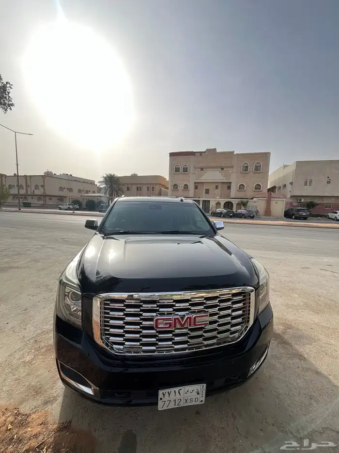 GMC يوكن فل كامل SLT 2018 0