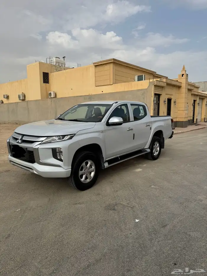 متسوبيشي فل كامل L200 دبل ديزل بدي وكالة 0