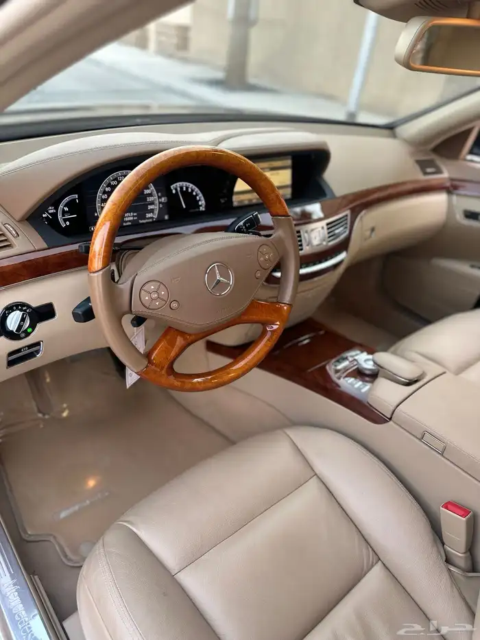 مرسيدس S350 مخزن ماشي 16 الف فقط بحاله الوكاله 43