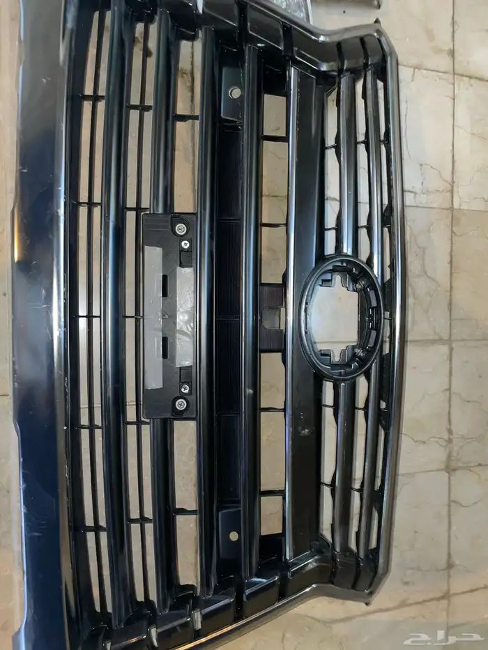 سلام عليكم للبيع شبك لكزس 2017 1