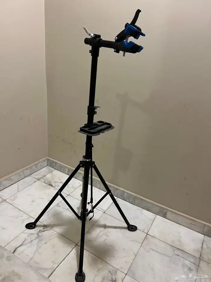 ستاند للدراجات الهوائية 2