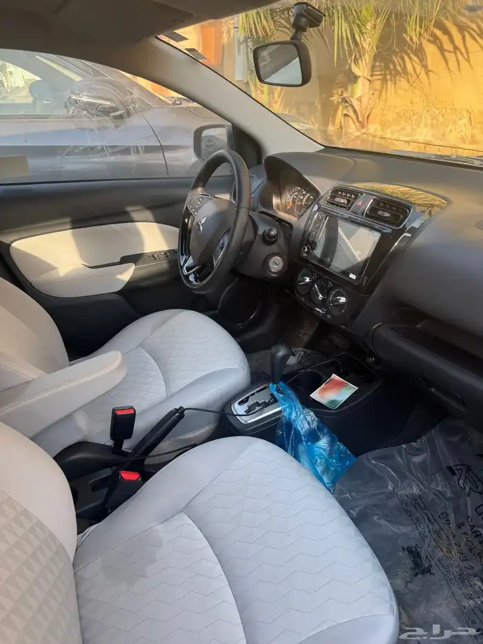 ميتسوبيشي سبيس ستار نظيفه جدا  للتنازل 2
