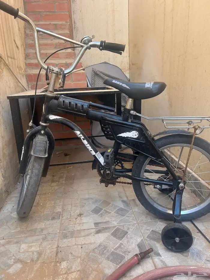 سيكل اطفال لااعرف حجمة يبلة رمان فقط والبيع سمح 4