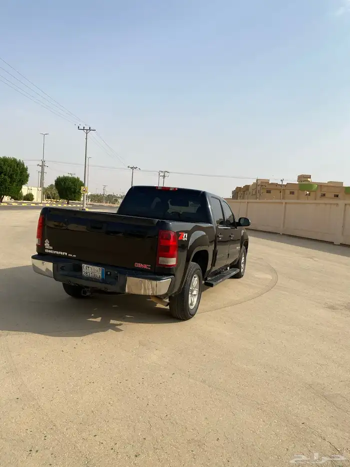 للبيع او للبدل سييرا 2011 22