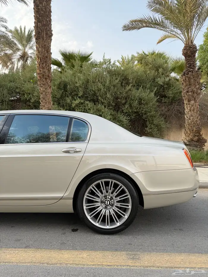 بنتلي فلاينج سبير 2012 سبيد 5
