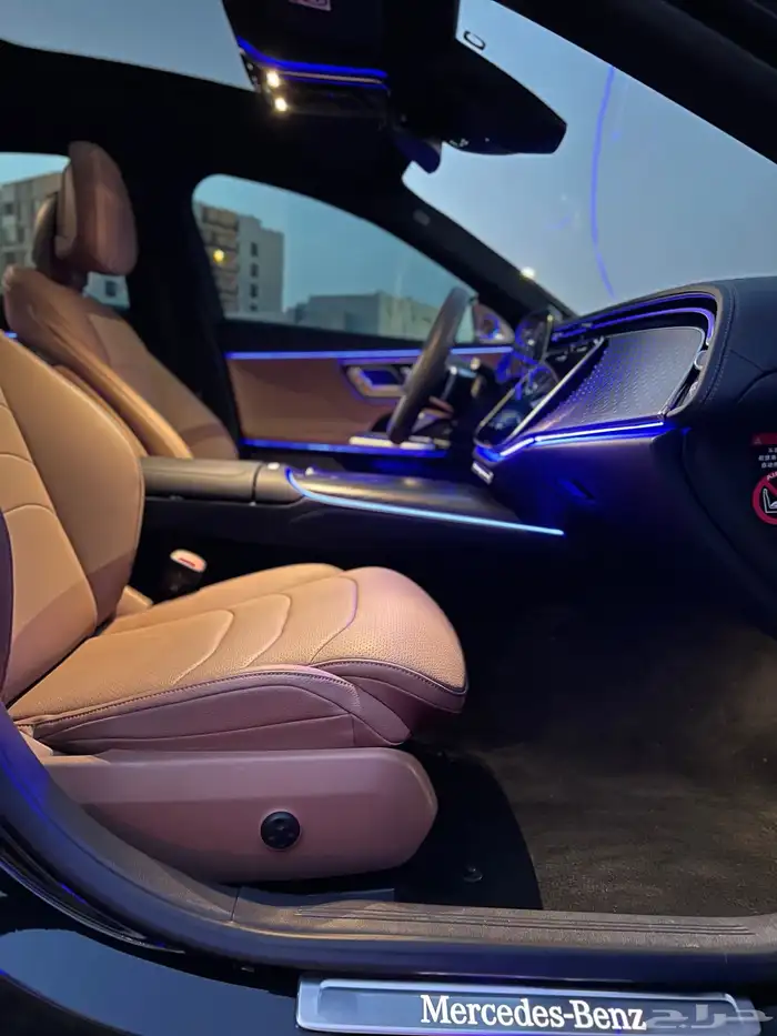 مرسيدس E300L لارج 2024 قمة النظافة مالك اول بحالة الوكالة 46