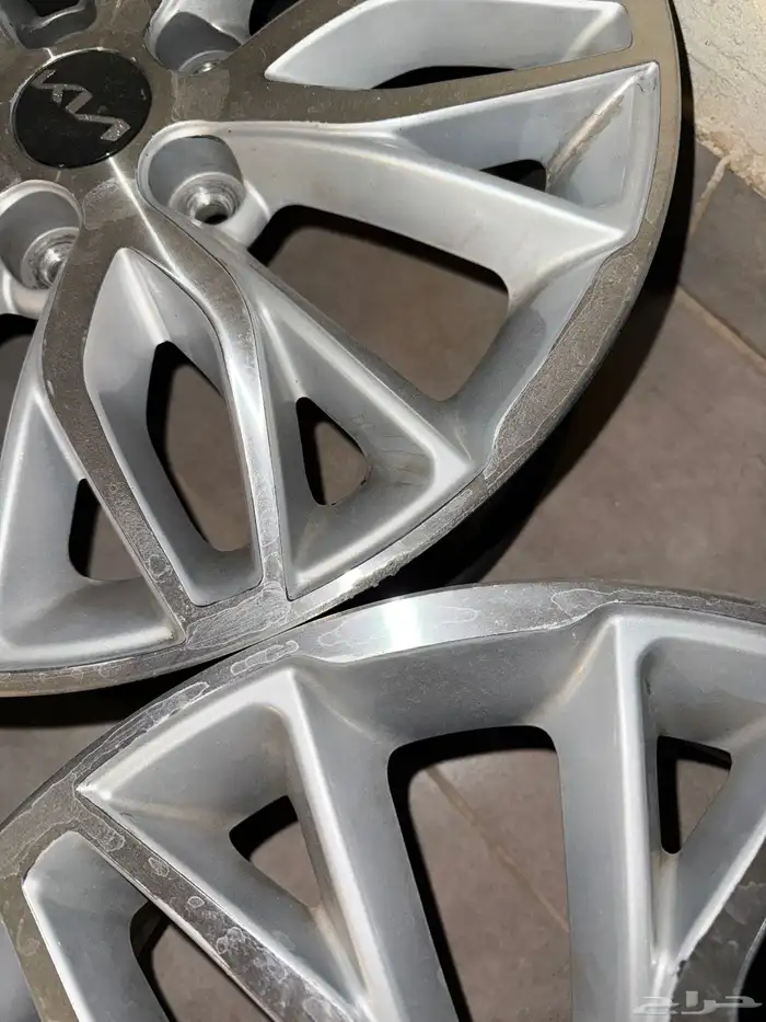 جنوط كيا k5 مرشوشة 3