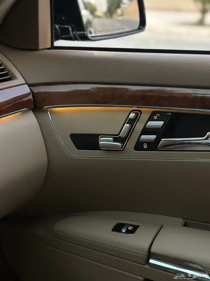 مرسيدس S350 مخزن ماشي 16 الف فقط بحاله الوكاله 61