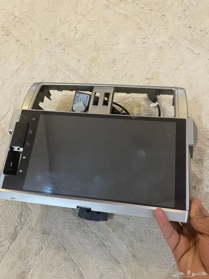شاشه برادو للبيع 3