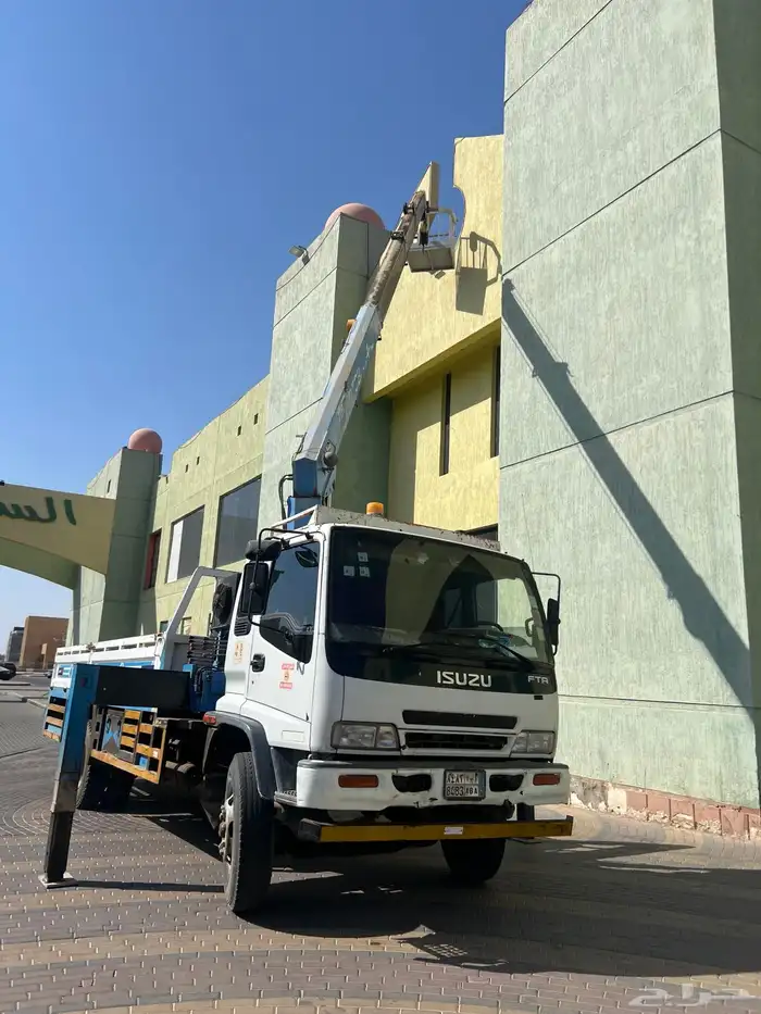 رافعه سله. باسكت لرفع العمال وتغيير الاناره 19 متر 2