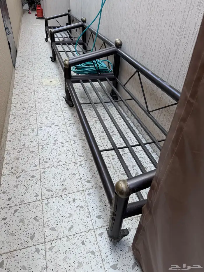 كراسي حوش فقط 1