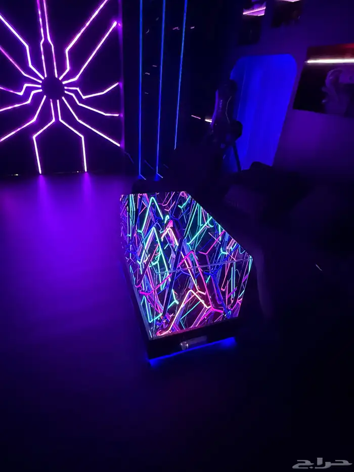 طاولات نيون مضيئة LED ثلاثية الابعاد 1