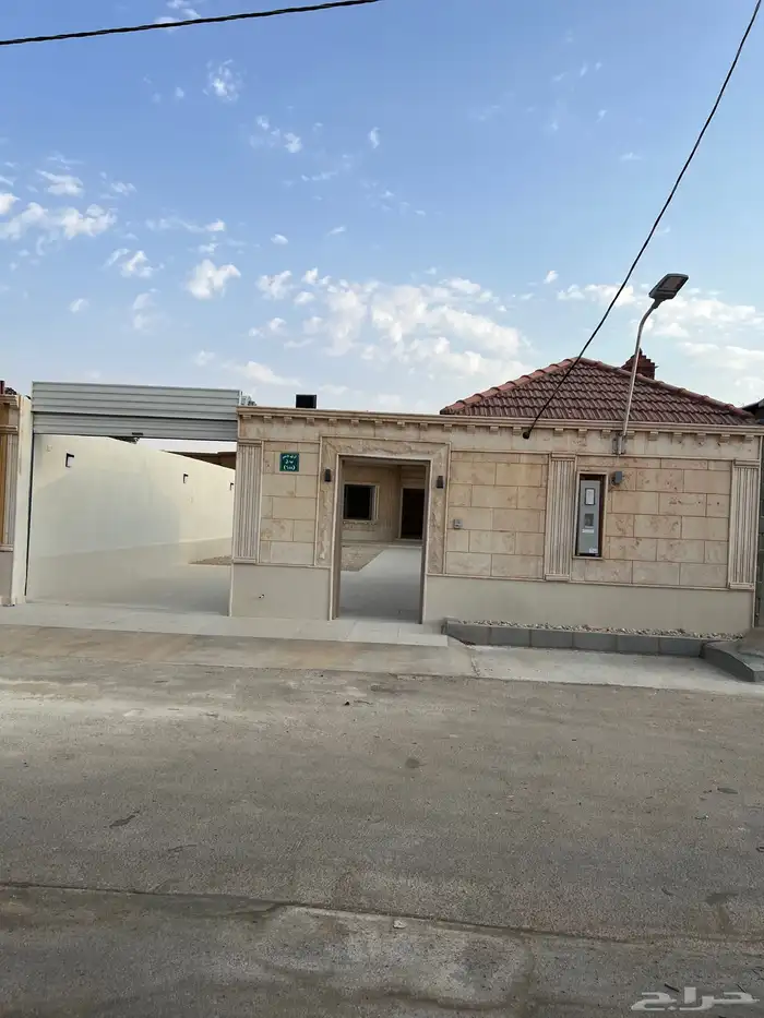 للبيع شالية ببريدة بالهدية 0