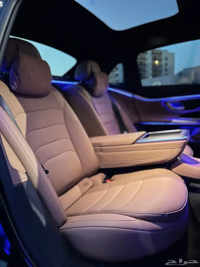 مرسيدس E300L لارج 2024 قمة النظافة مالك اول بحالة الوكالة 51