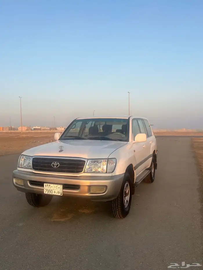 جيب لاندكروزر 2001G 1