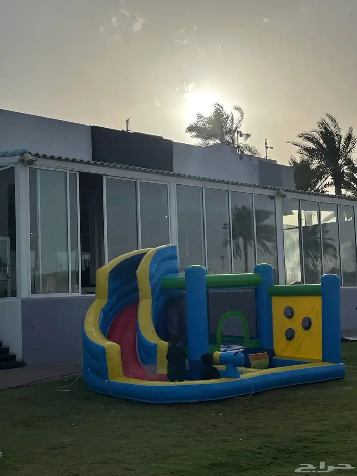 للبيع زحليقه مائية للبيع 3 50 م 3 50 مخصص للأستخدام التجاري 4