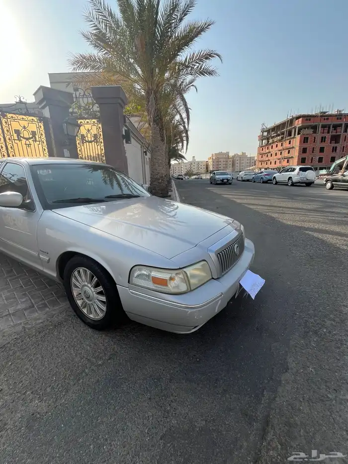 فورد جراند ماركيز موديل 2010 14