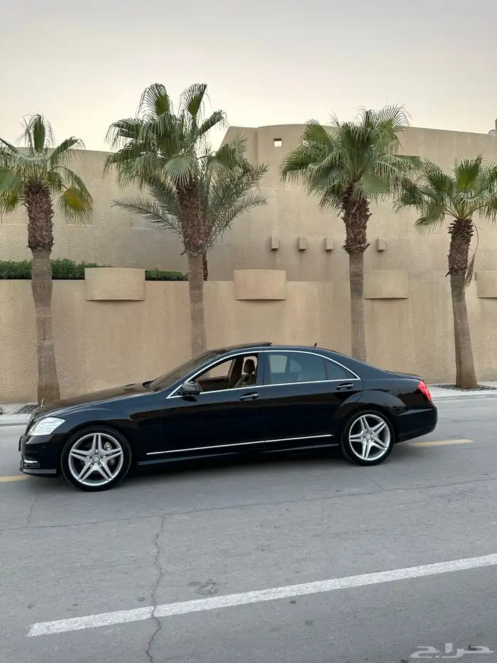 مرسيدس S350 مخزن ماشي 16 الف فقط بحاله الوكاله 10
