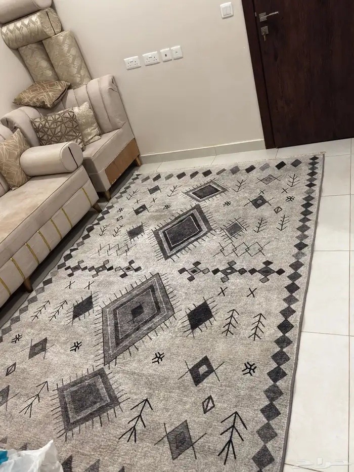فرشه للبيع 3