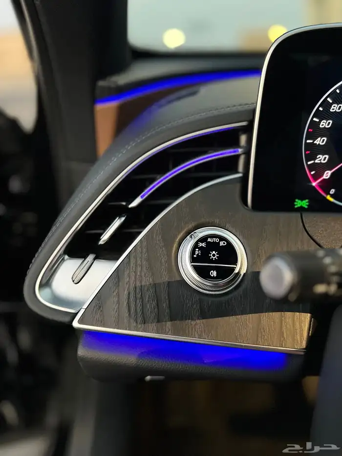 مرسيدس E300L لارج 2024 قمة النظافة مالك اول بحالة الوكالة 21