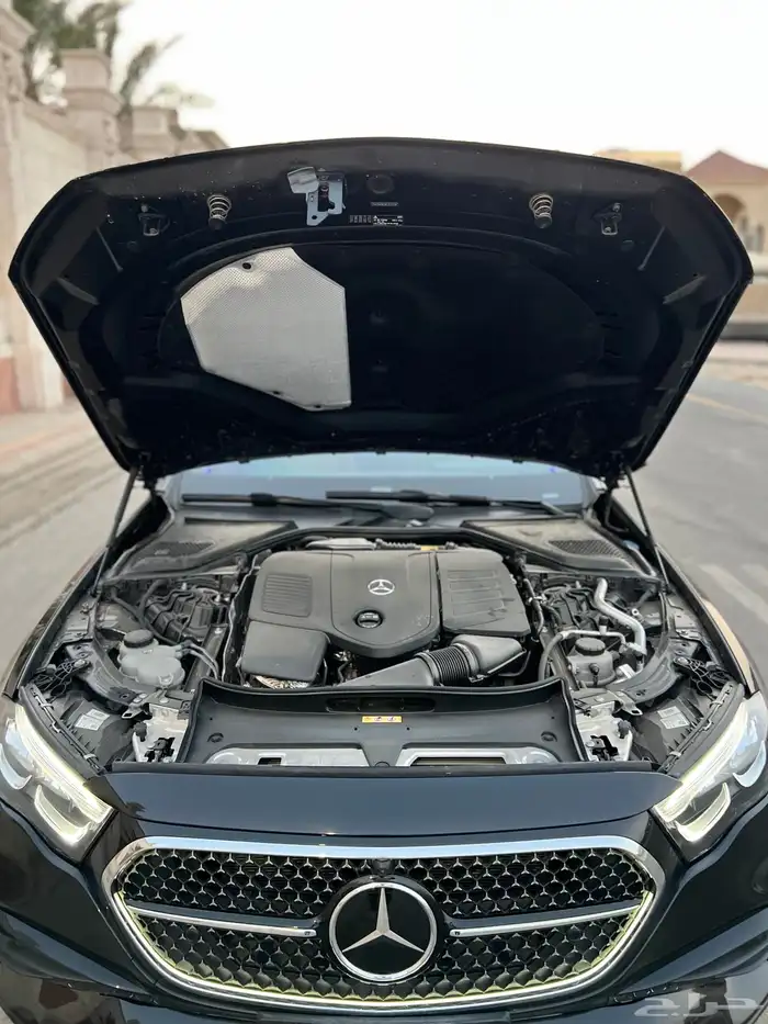 مرسيدس E300L لارج 2024 قمة النظافة مالك اول بحالة الوكالة 59