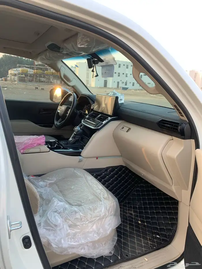 تويوتا لاندكروزر 2022 4