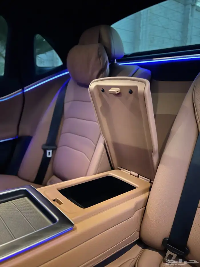 مرسيدس E300L لارج 2024 قمة النظافة مالك اول بحالة الوكالة 35