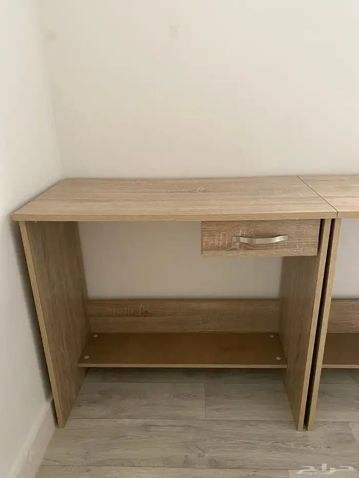 مكتب هوم بوكس (بيع مستعجل) 1