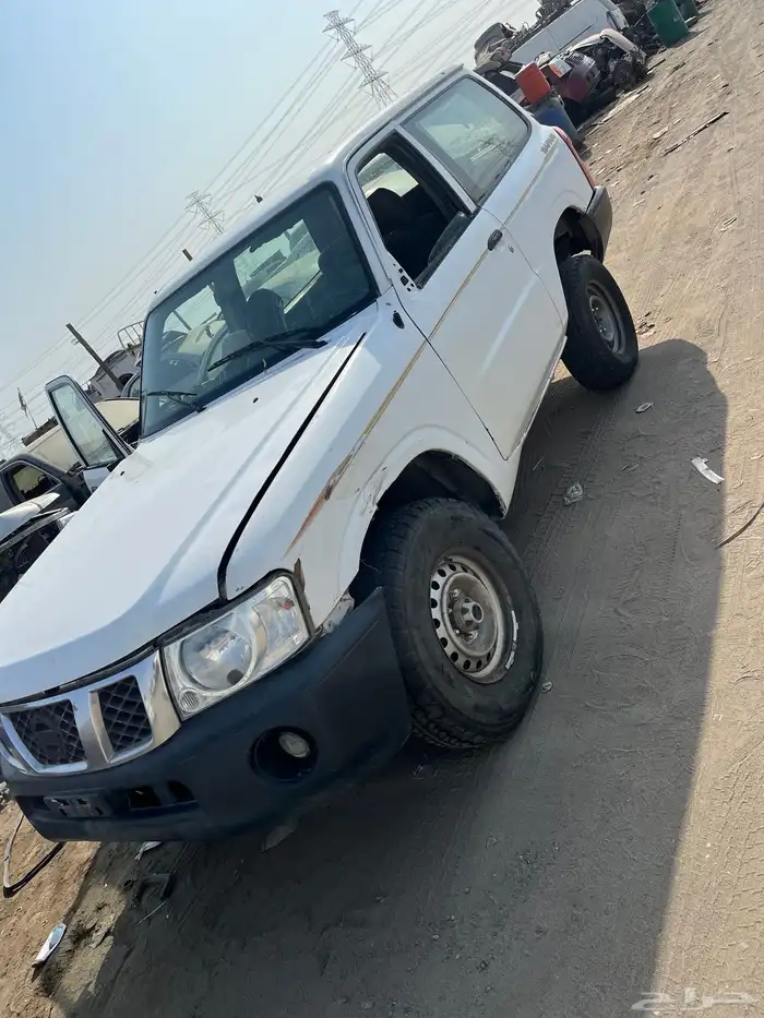نيسان باترول موديل 2007 تشليح قطع غيار فقط 1