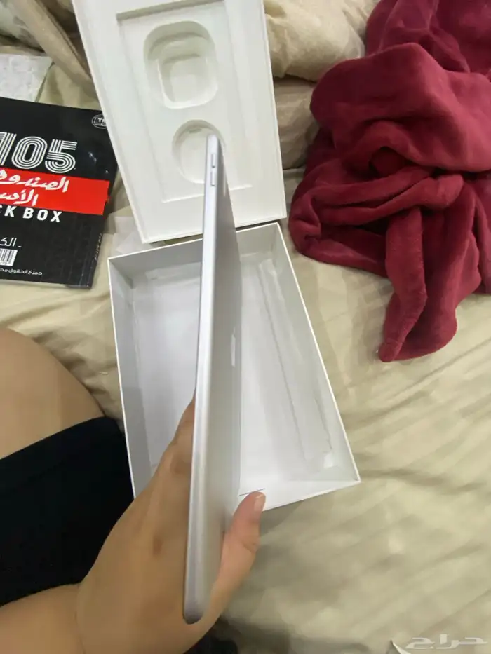iPad جيل تسعة الشاشة مكسورة على السوم 9