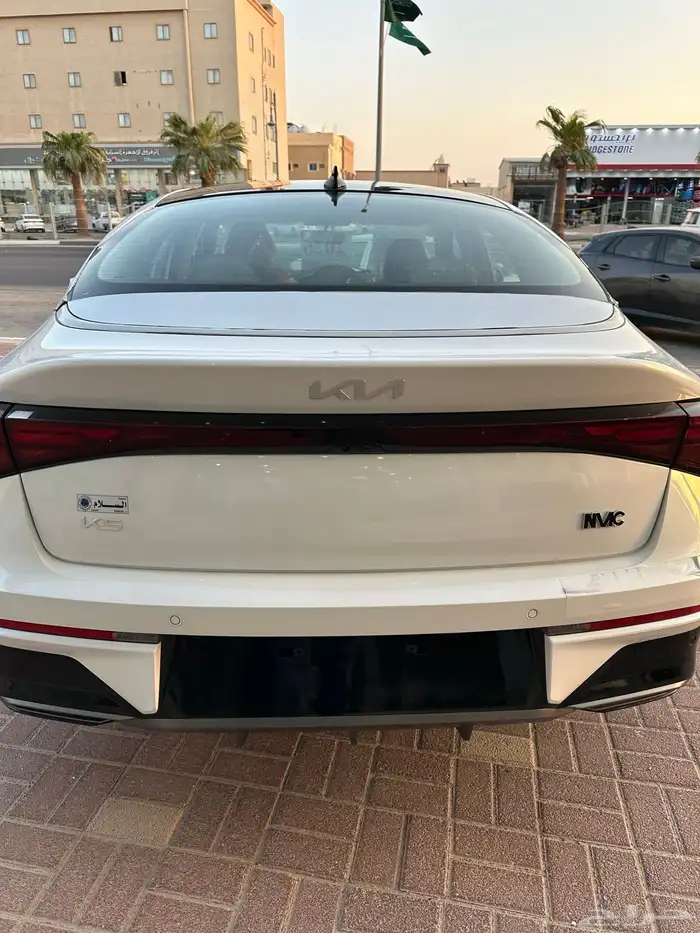 كيا K5 موديل 2026 نص فل 11