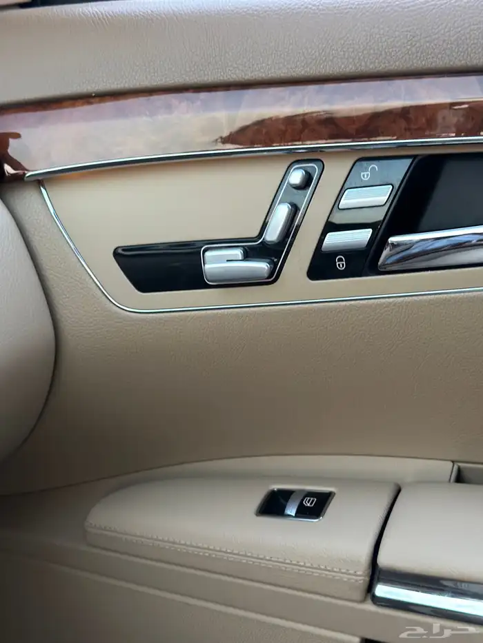 مرسيدس S350 مخزن ماشي 16 الف فقط بحاله الوكاله 48