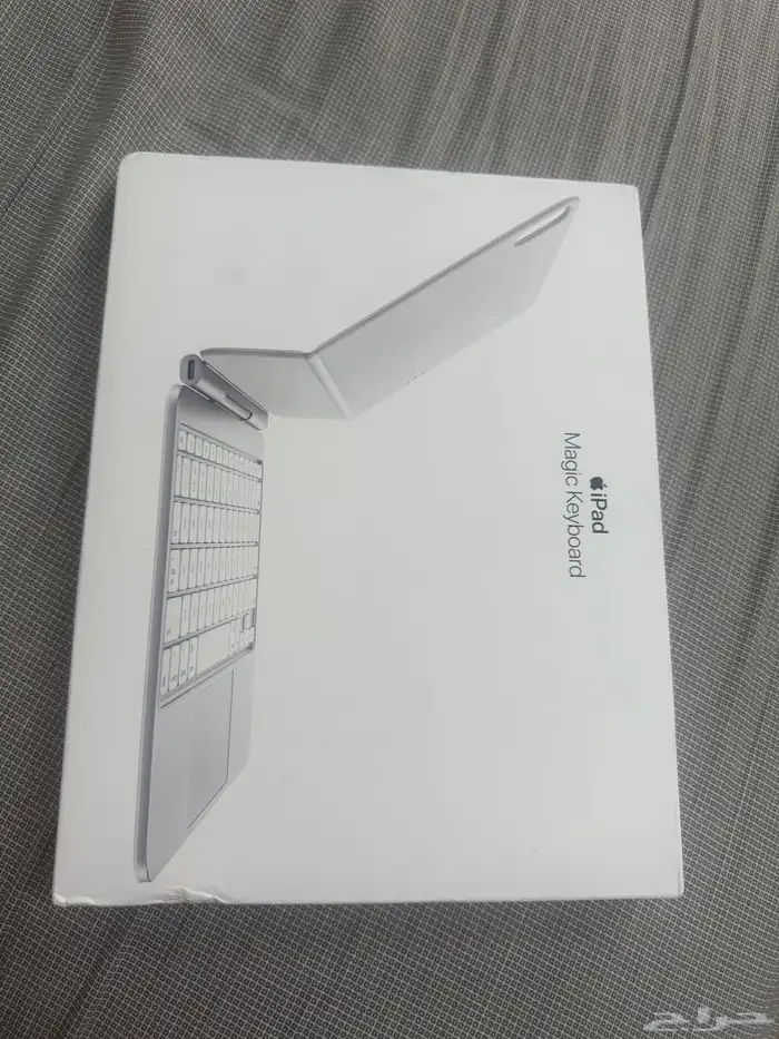 i pad magic keyboard 1